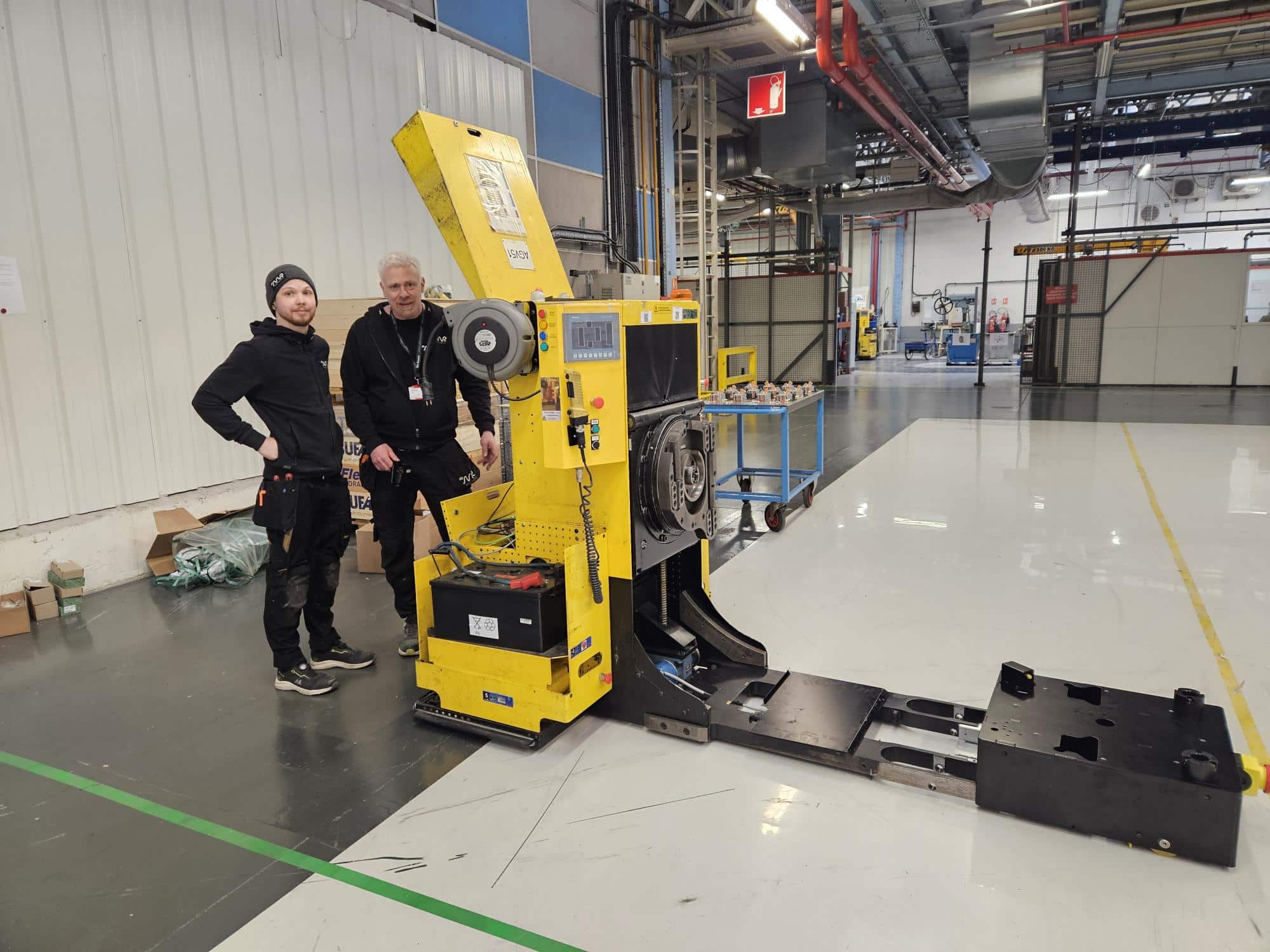 Ökad produktionskapacitet hos kund med smart AGV-system och retrofitlösning